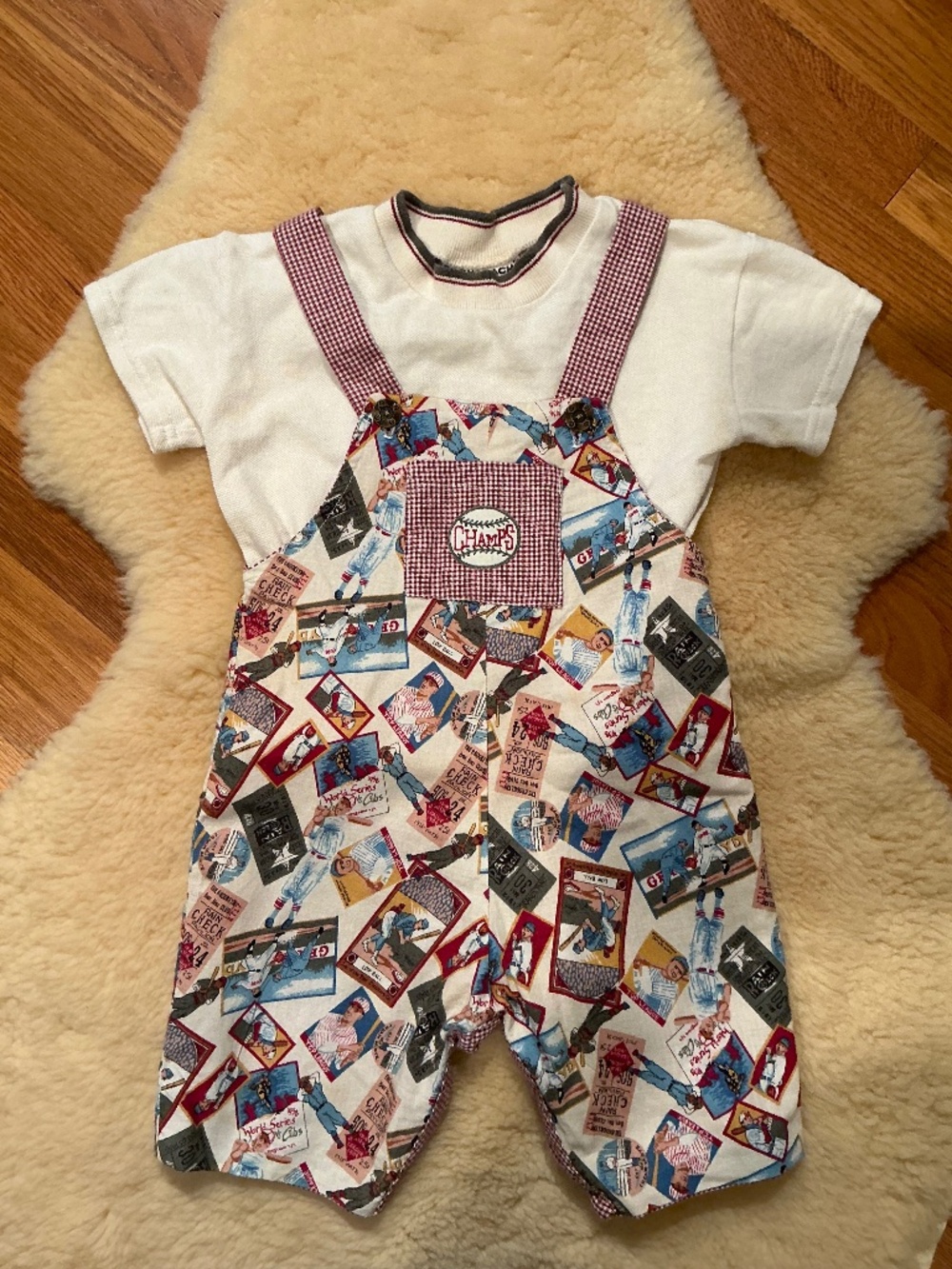 Vintage CachCach reversible baseball overalls with t-shirt